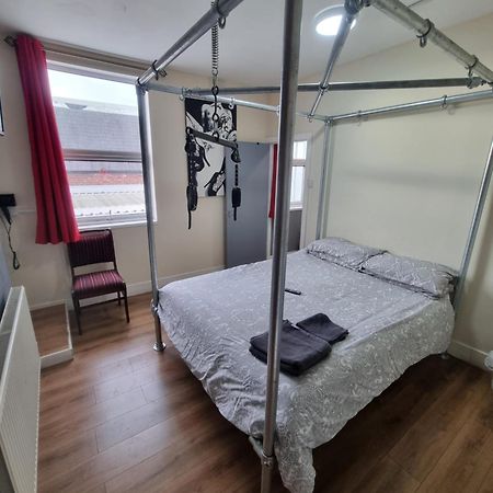 Xtasia Adult Hotel - Adults Only West Bromwich Eksteriør bilde